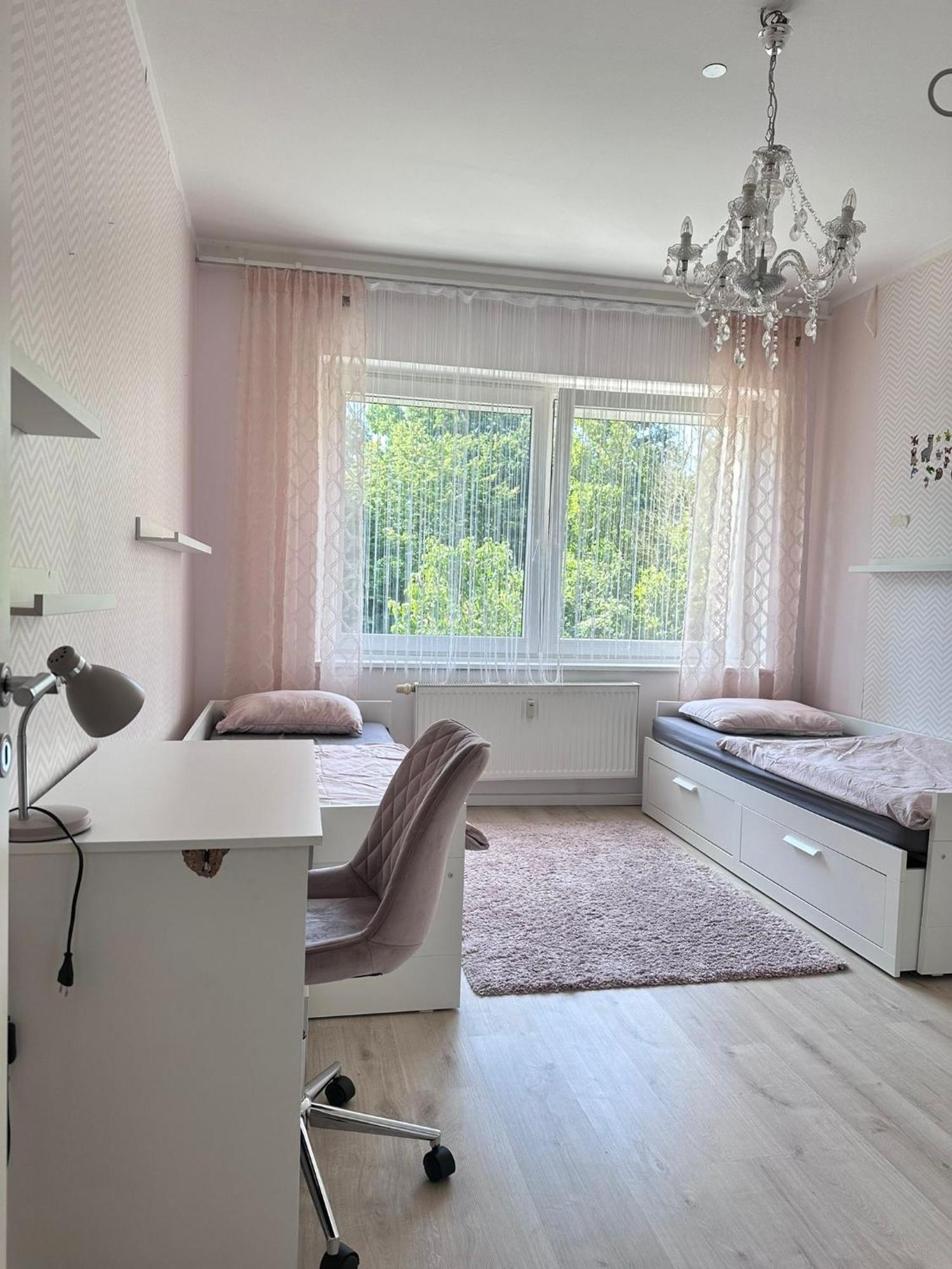 Wunderschoene In Linden Apartment Hannover
